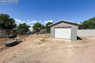 373 G St, Penrose, CO 81240 - Photo 35