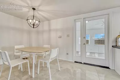 7815 Maverick Road, Colorado Springs, CO 80908 - Photo 11