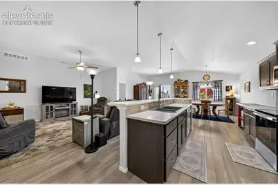 1005 N Kirkwood Drive, Pueblo, CO 81007 - Photo 15