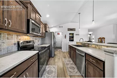 1005 N Kirkwood Drive, Pueblo, CO 81007 - Photo 13