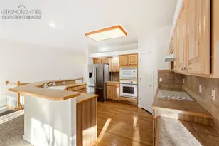 2383 Collegiate Dr, Colorado Springs, CO 80918 - Photo 7