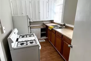 211 Broadway Ave, Pueblo, CO 81004 - Photo 7