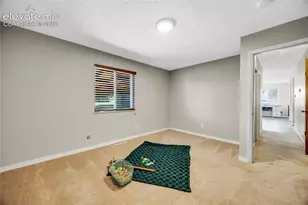 2523 W Monument St, Colorado Springs, CO 80904 - Photo 13