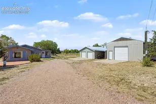 1335 Apple Ln, Penrose, CO 81240 - Photo 13