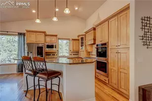 9364 Shipman Ln, Colorado Springs, CO 80908 - Photo 5