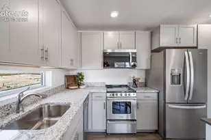 9518 Clarkville Trl, Colorado Springs, CO 80927 - Photo 13