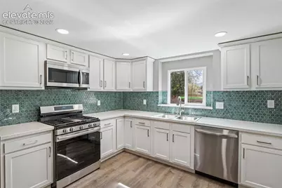 239 Elmwood Drive, Colorado Springs, CO 80907 - Photo 15