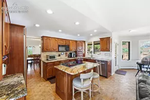 6 Las Piedras Escondidas Na, Colorado Springs, CO 80904 - Photo 11