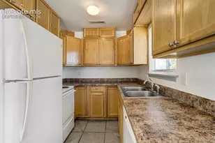 3025 Grandview St, Colorado Springs, CO 80907 - Photo 5