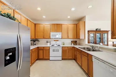 4011 Diamond Ridge View, Colorado Springs, CO 80918 - Photo 13