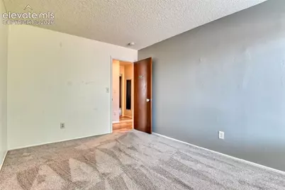 569 Red Cliff Road, Colorado Springs, CO 80906 - Photo 21