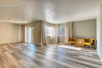 569 Red Cliff Road, Colorado Springs, CO 80906 - Photo 5