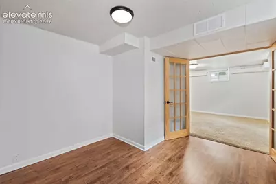 641 Glen Eyrie Circle, Colorado Springs, CO 80904 - Photo 33