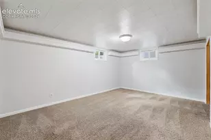 641 Glen Eyrie Cir, Colorado Springs, CO 80904 - Photo 29