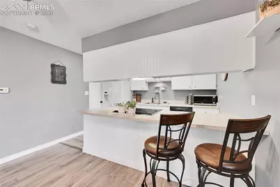 421 S Chelton Road, Colorado Springs, CO 80910 - Photo 9