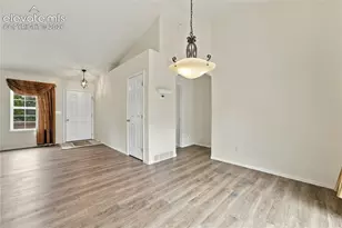 6143 Pine Hill Dr, Colorado Springs, CO 80918 - Photo 11