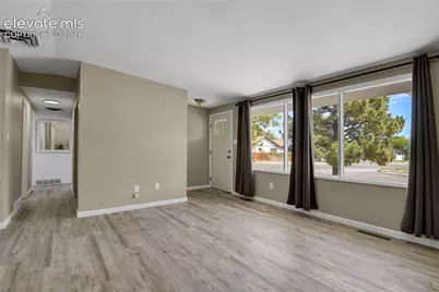 2321 Montezuma Road, Pueblo, CO 81003 - Photo 5