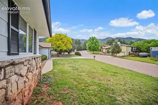 483 Crystal Hills Blvd, Manitou Springs, CO 80829 - Photo 37
