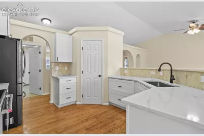 15884 Paiute Circle, Monument, CO 80132 - Photo 13