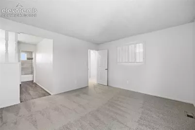 4571 Sunnyhill Drive, Colorado Springs, CO 80916 - Photo 13