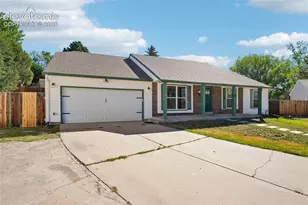 6373 Vail Cir, Colorado Springs, CO 80919 - Photo 3