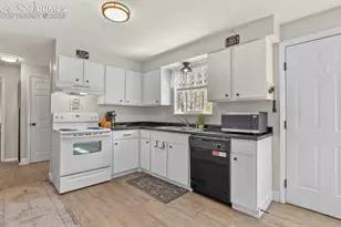 1309 Tappan Cir, Colorado Springs, CO 80909 - Photo 7