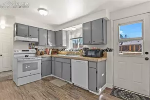 1309 Tappan Cir, Colorado Springs, CO 80909 - Photo 19