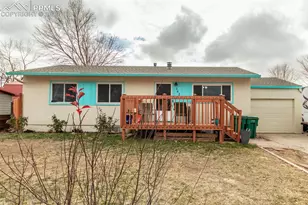 342 Mt View Ln, Fountain, CO 80817 - Photo 1