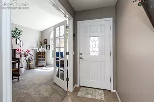 126 Luxury Ln, Colorado Springs, CO 80921 - Photo 7