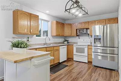 11015 Berry Farm Road, Fountain, CO 80817 - Photo 7