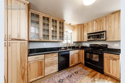 2806 Fremont Drive, Colorado Springs, CO 80910 - Photo 9
