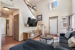 4412 Bramble Ln, Colorado Springs, CO 80925 - Photo 3