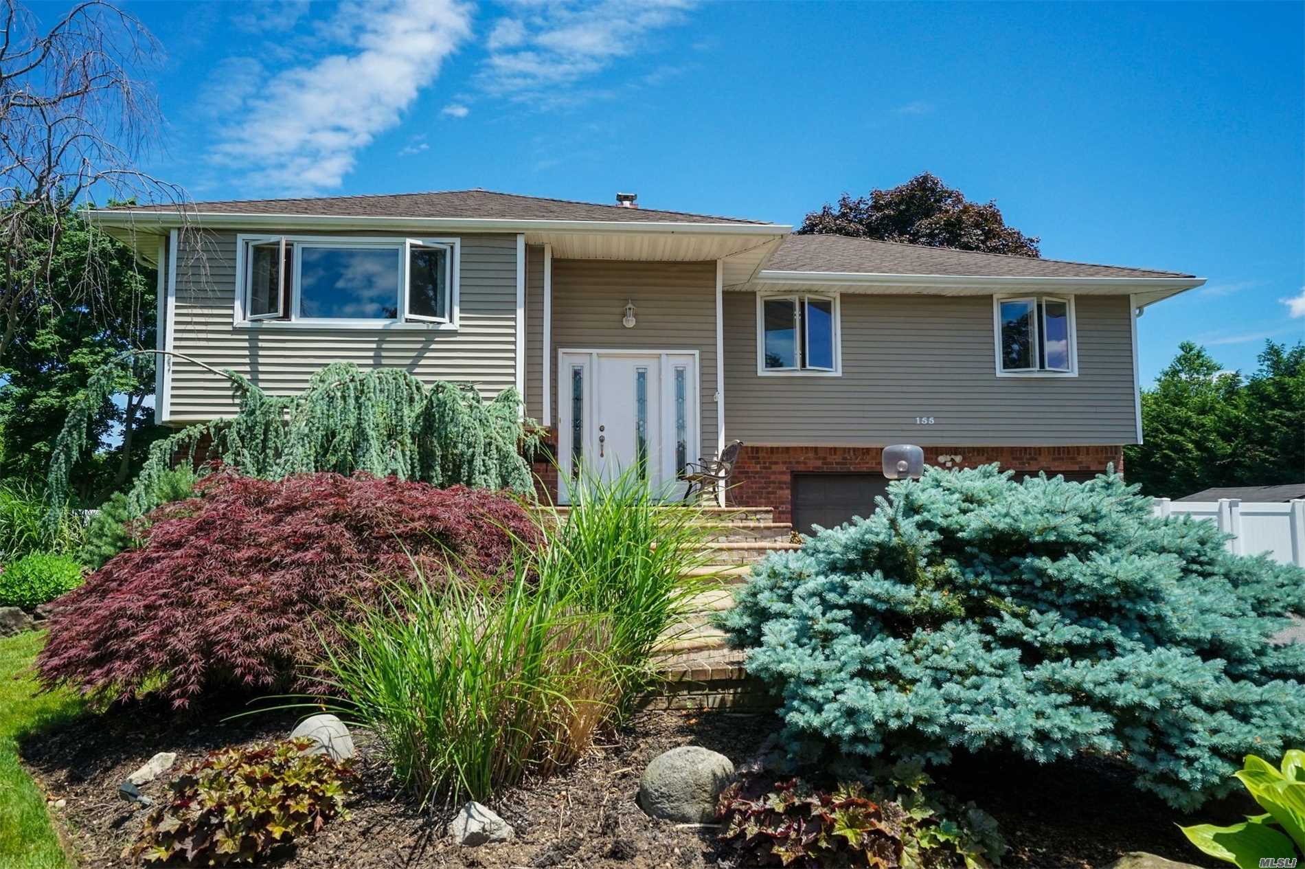 155 Hayrick Ln, Commack, NY 11725 MLS 3042578 Coldwell Banker