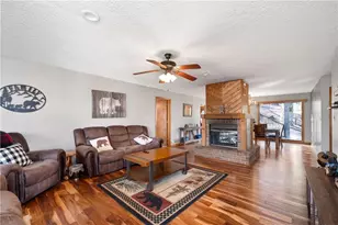 226 Mountain View Ct, Ellijay, GA 30536 - Photo 11