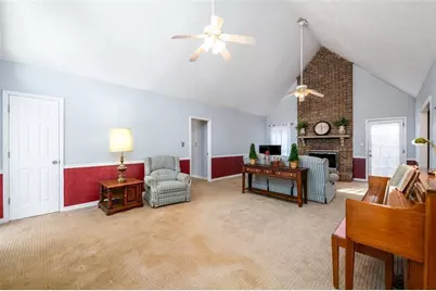 4304 Riverside Drive SW, Lilburn, GA 30047 - Photo 15