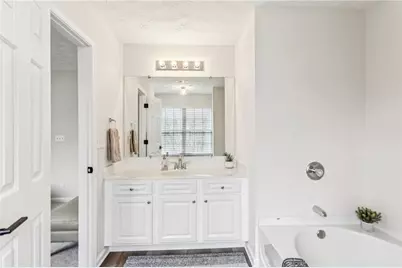 1429 Bay Overlook Drive, Woodstock, GA 30188 - Photo 21