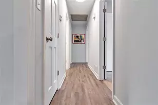 759 Glen Circle, Lawrenceville, GA 30044 - Photo 13