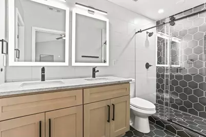 2359 Towneview Court #8, Atlanta, GA 30339 - Photo 15