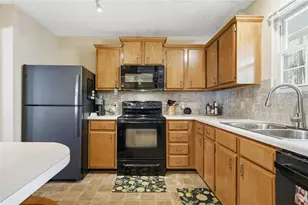 2605 Queen Anne Ct, Atlanta, GA 30350 - Photo 7