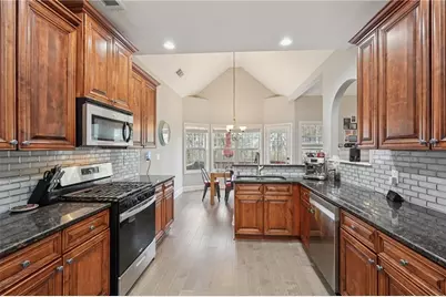 1330 Primrose Park Road, Sugar Hill, GA 30518 - Photo 19