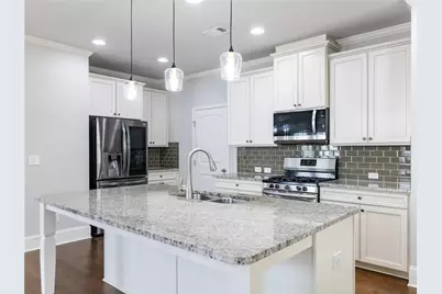 6614 Trailblazer Road, Flowery Branch, GA 30542 - Photo 11