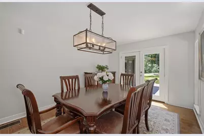1322 Brook Forest Drive NE, Atlanta, GA 30324 - Photo 13