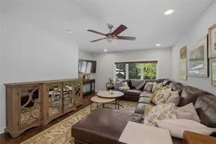 1322 Brook Forest Dr NE, Atlanta, GA 30324 - Photo 23