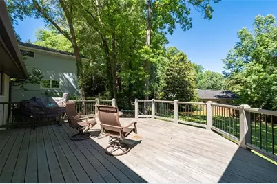 1322 Brook Forest Drive NE, Atlanta, GA 30324 - Photo 41