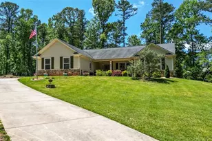 894 Happy Valley Cir, Newnan, GA 30263 - Photo 3