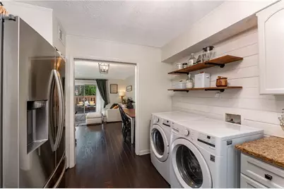 6700 Roswell Road #17A, Atlanta, GA 30328 - Photo 7