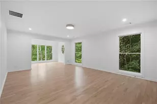 366 Blackland Rd NW, Atlanta, GA 30342 - Photo 35