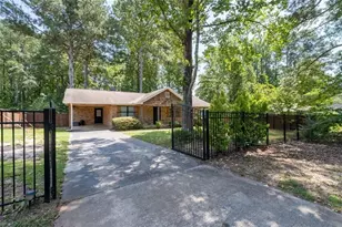 1382 Cave Springs Rd, Douglasville, GA 30134 - Photo 3