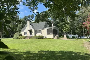 139 Myrtle St, Toccoa, GA 30577 - Photo 3