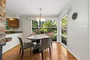 774 Briar Park Ct NE, Atlanta, GA 30306 - Photo 19